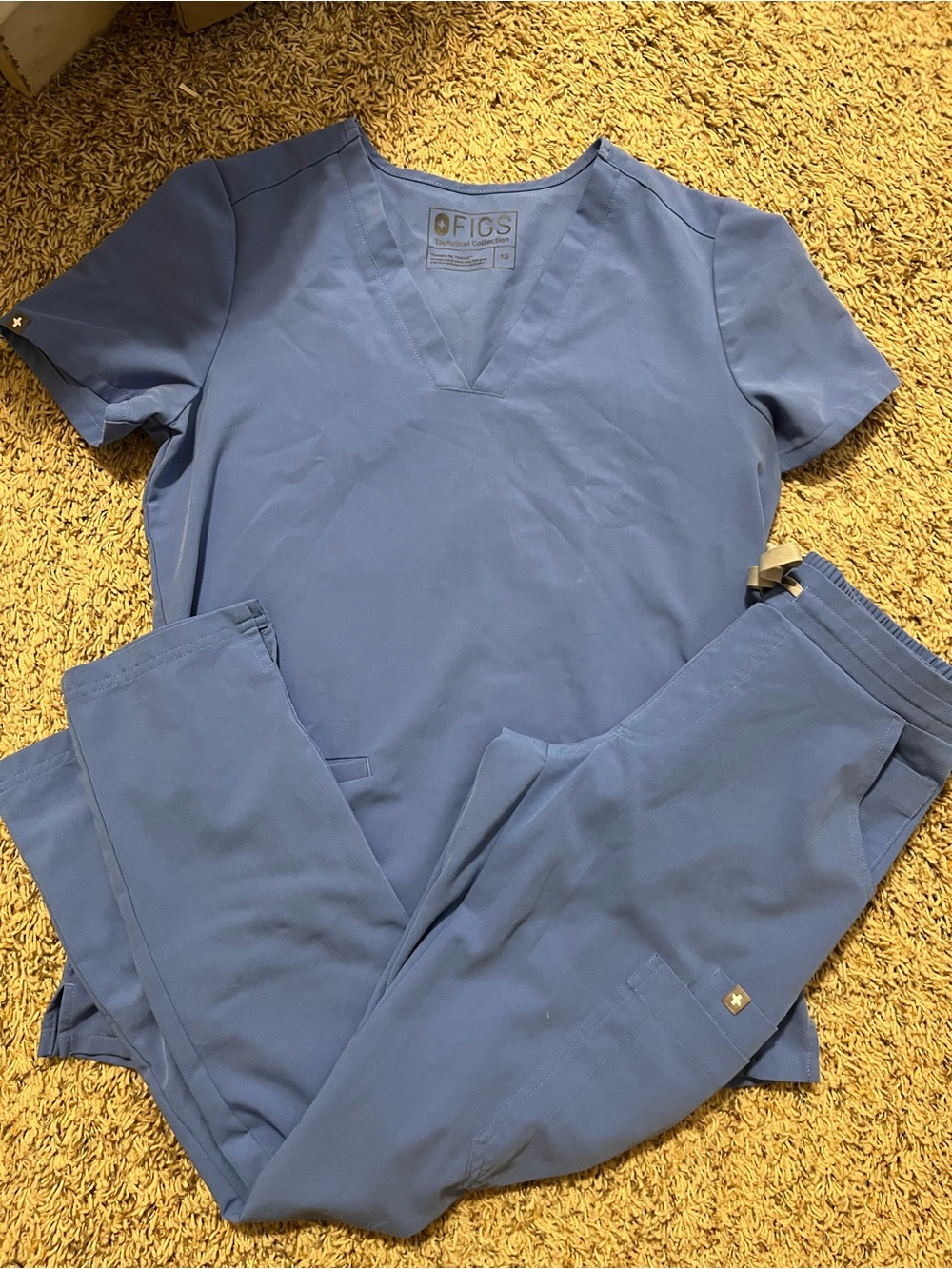 Figs Scrub Set - Picture 4 of 11